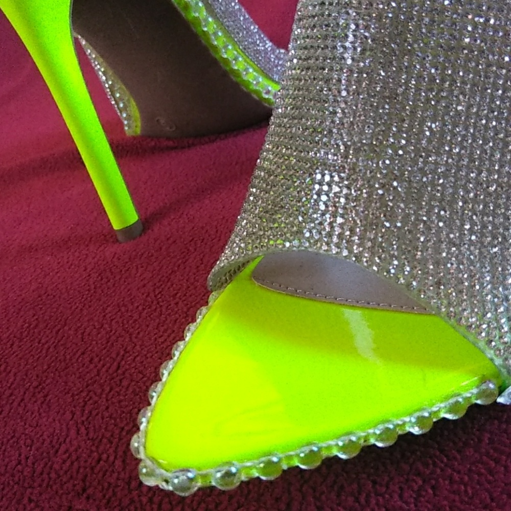 Ladies Shoes - Picture 8 of 8